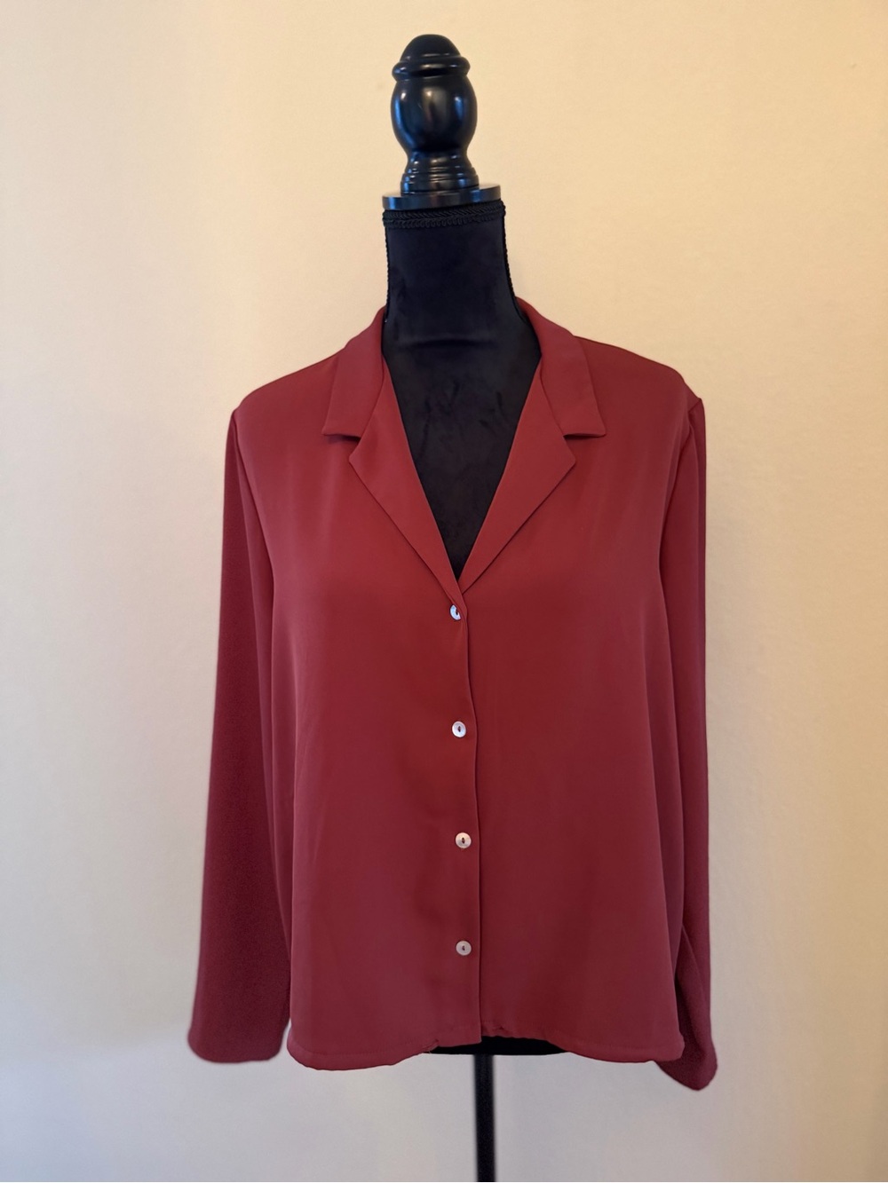 MELLODAY Button-Front Blouse in Rust Red